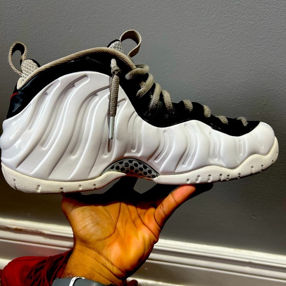 Nike Air Foamposite Pro - Picture 2 of 7